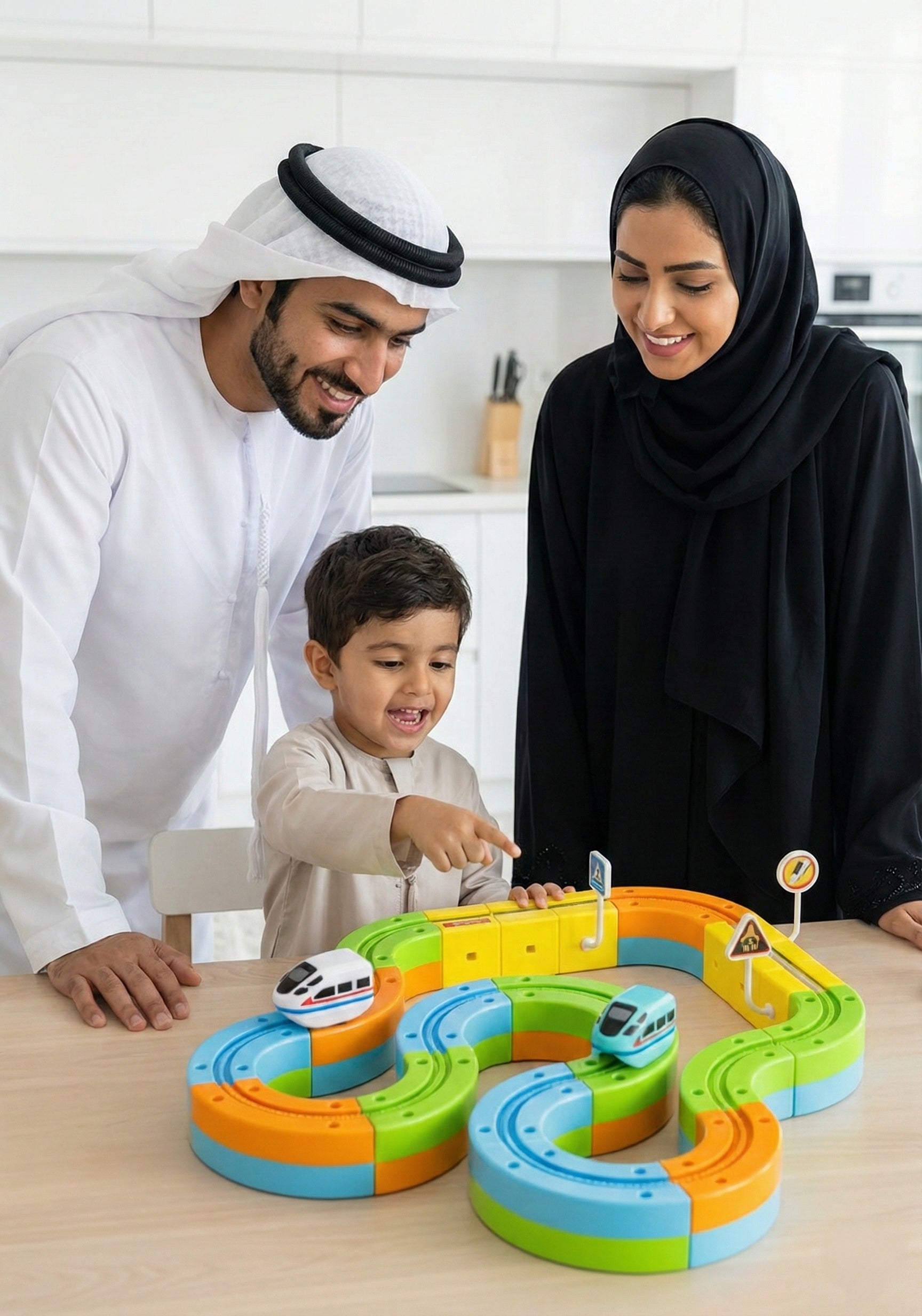 مضمار التحدي السحري (Magic Rail Cube) - مجموعة البناء الهندسية (إصدار 2025)